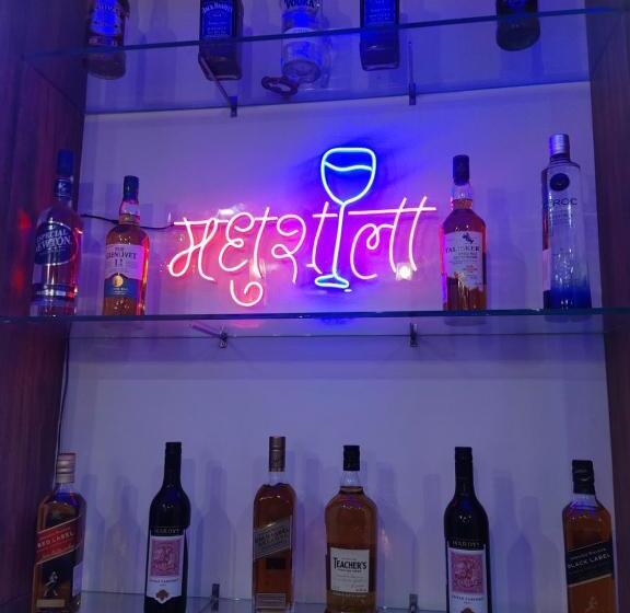 호텔 Satopanth The Auli Resort