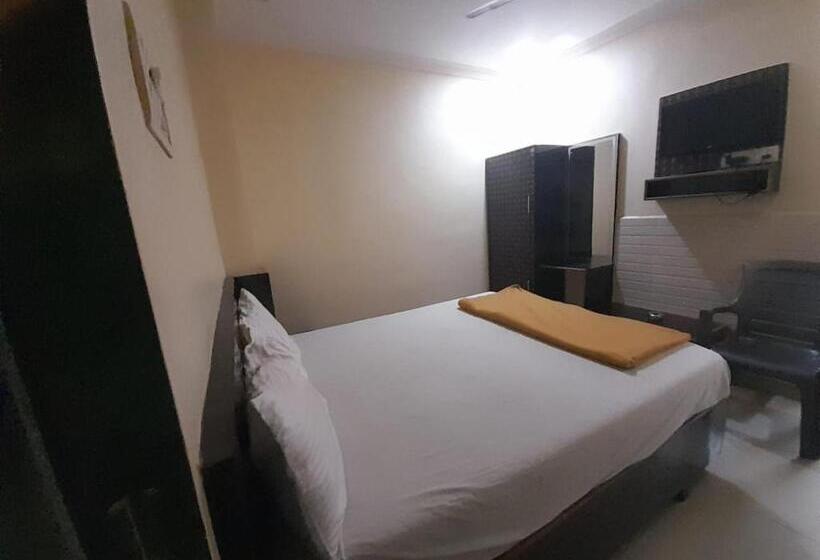 هتل Shubham Park By Wb Inn