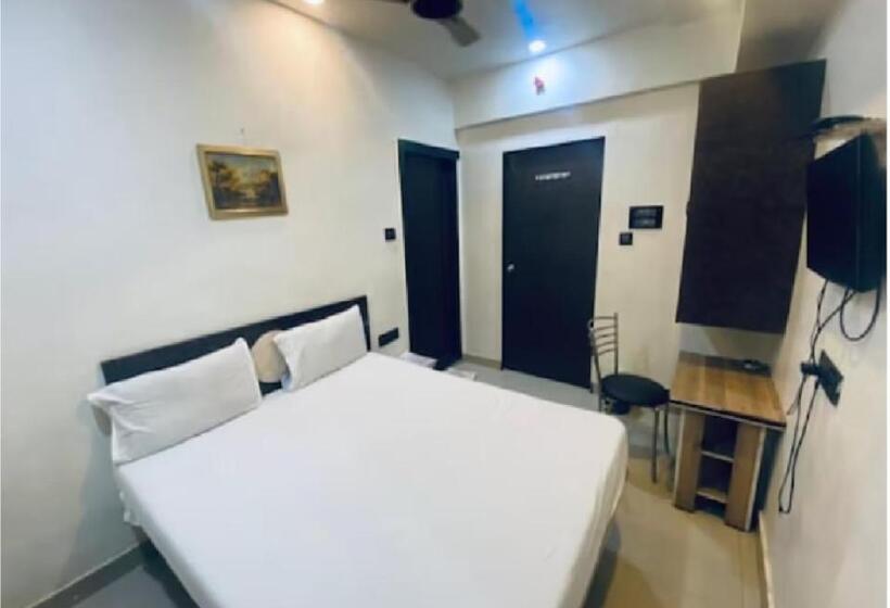 هتل Shubham Park By Wb Inn