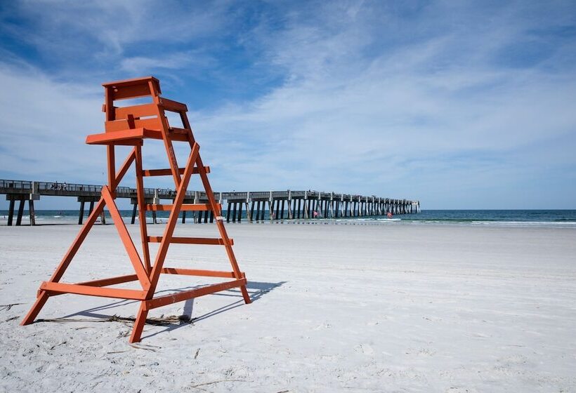 هتل Springhill Suites By Marriott Jacksonville Beach Oceanfront