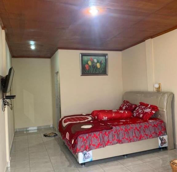 پانسیون Anna’s