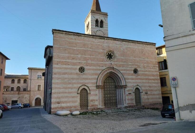 پانسیون Appartamento Porta Est