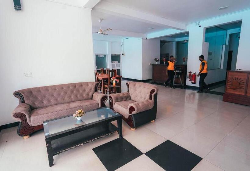 پانسیون Sun Ray Rest House