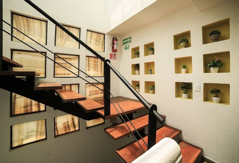 Capital O Hotel Boutique Las Torres