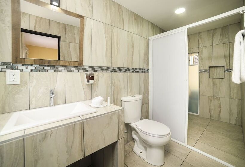 Capital O Hotel Boutique Las Torres
