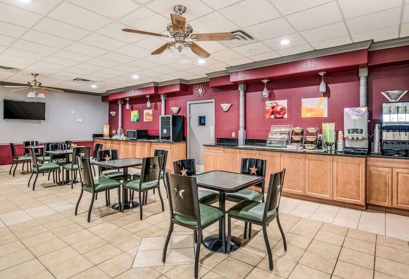 Отель Mainstay Suites Ozona I 10