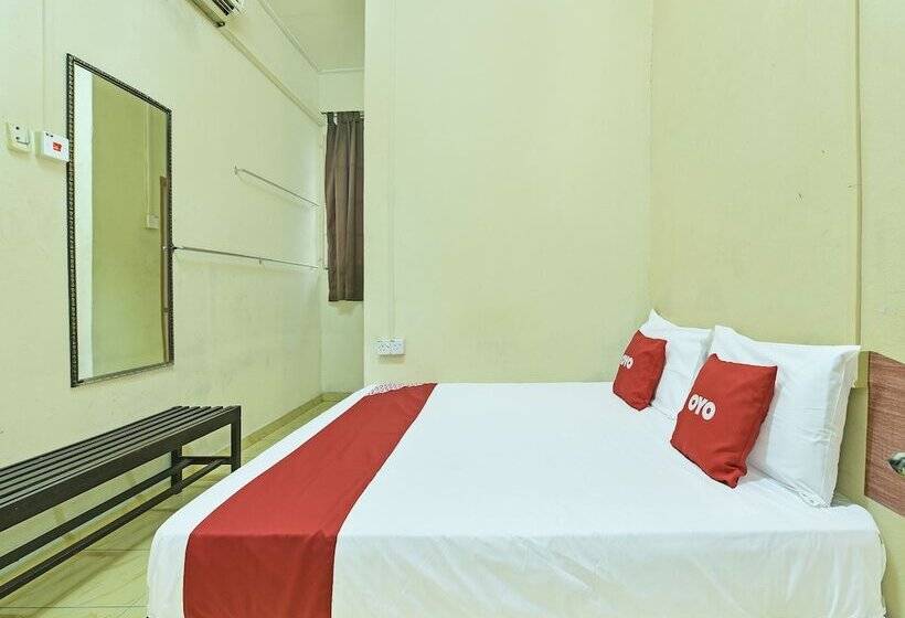 هتل Oyo 90706 Empire Inn 2
