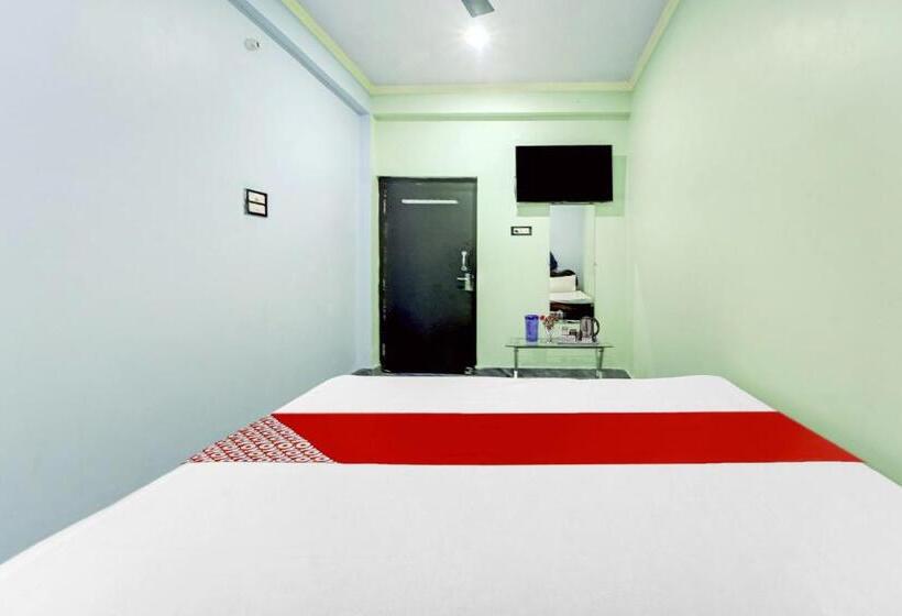 ホテル Oyo Flagship 80601 Laxmi Marriage Hall Guest House And Restaurant