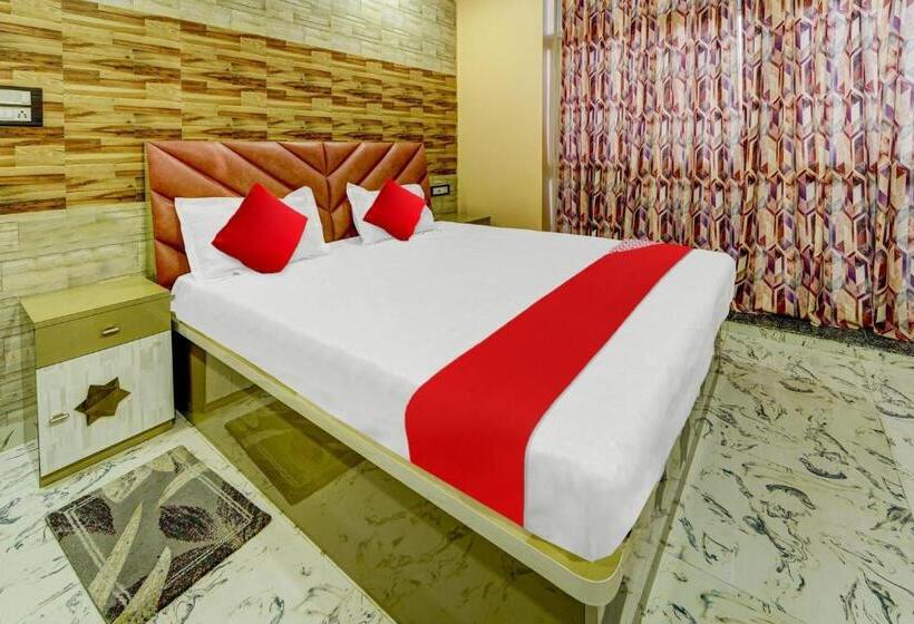 Отель The Ram Darbar