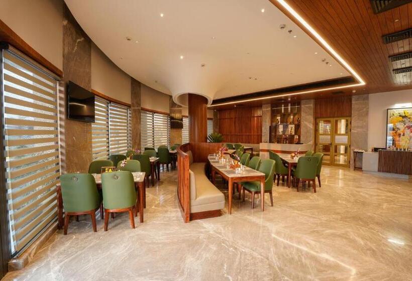호텔 Regenta Place Chandigarh Mohali