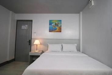 Sands Hotel Nasugbu