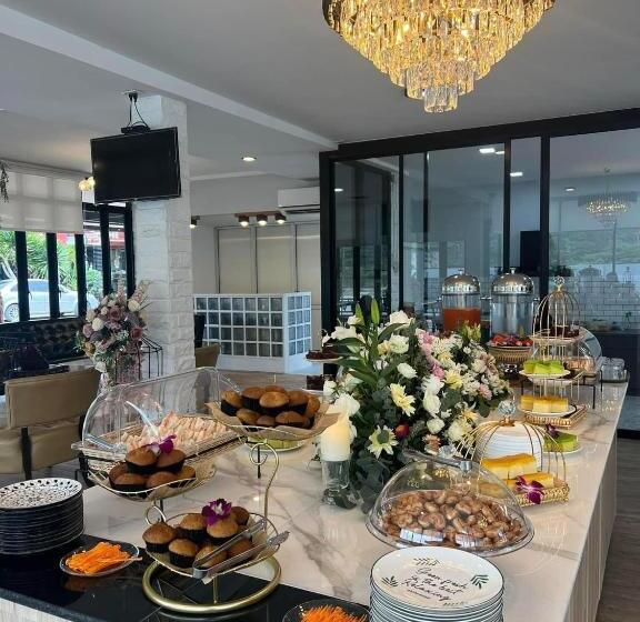 Jb Grand Resort