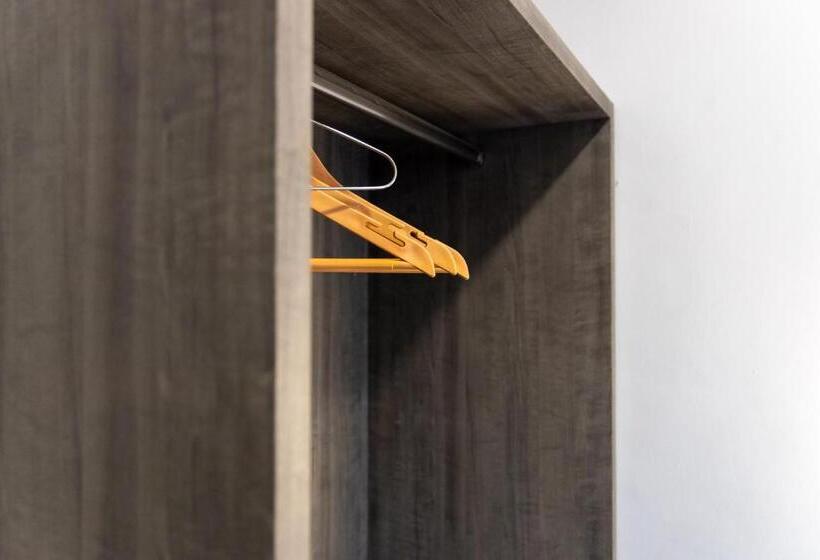 膳宿费 Bali Guest House