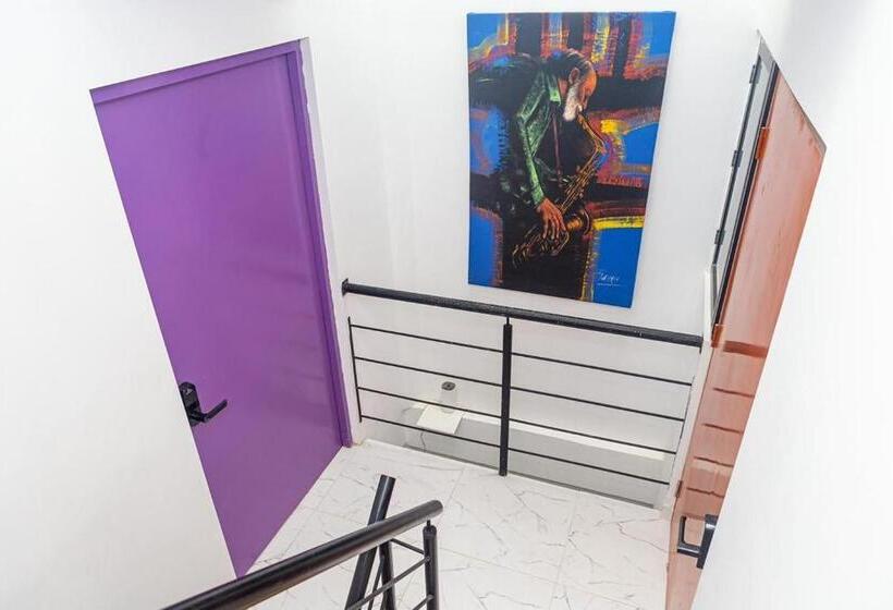 پانسیون Casa Colors
