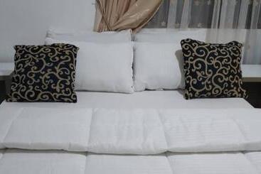 پانسیون Fresh Air Lodge
