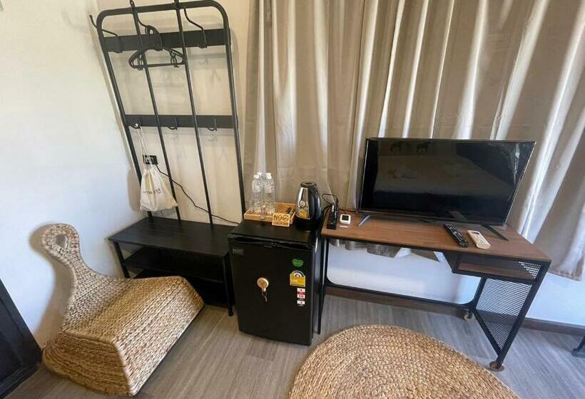 膳宿费 Naramountainkhaoyai รถบ้าน