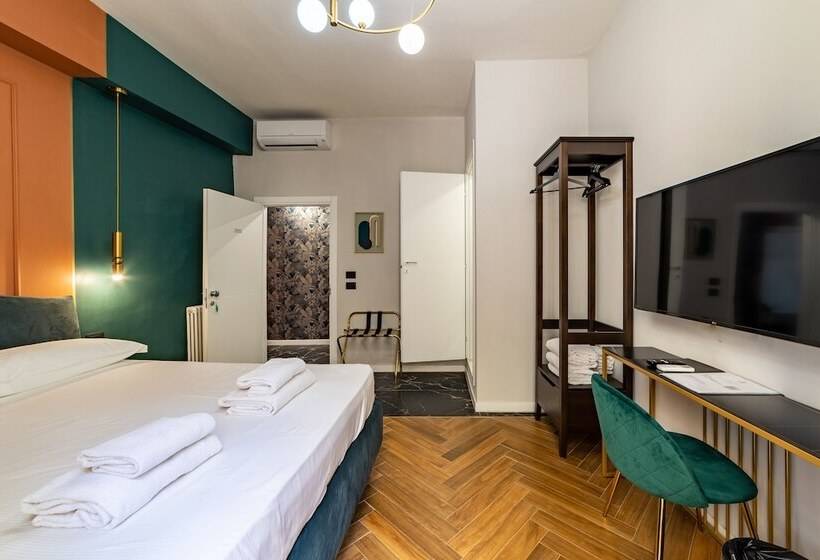 پانسیون Room Eleven