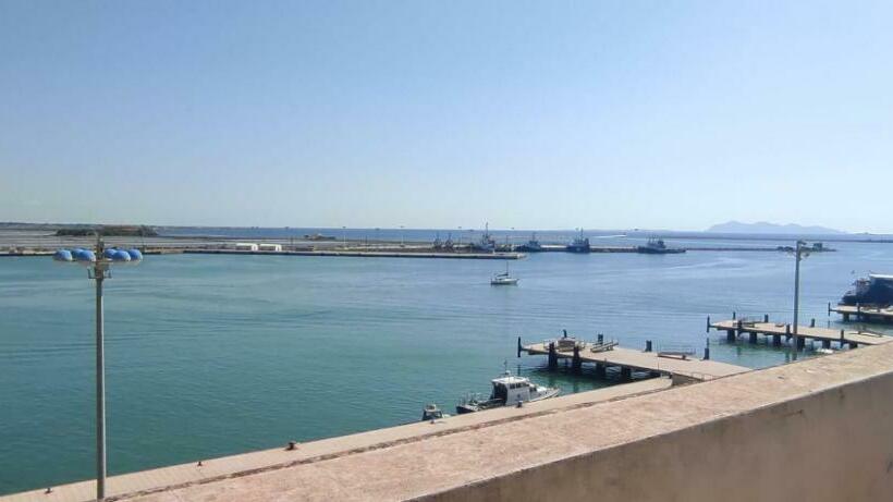پانسیون The Twins Rooms In Trapani 2