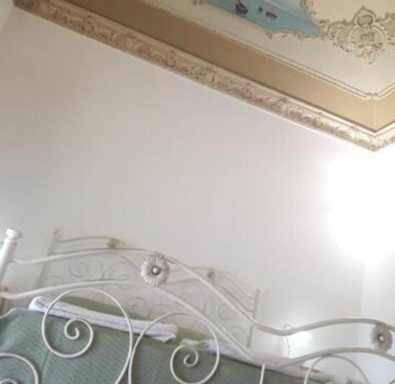 پانسیون The Twins Rooms In Trapani 2