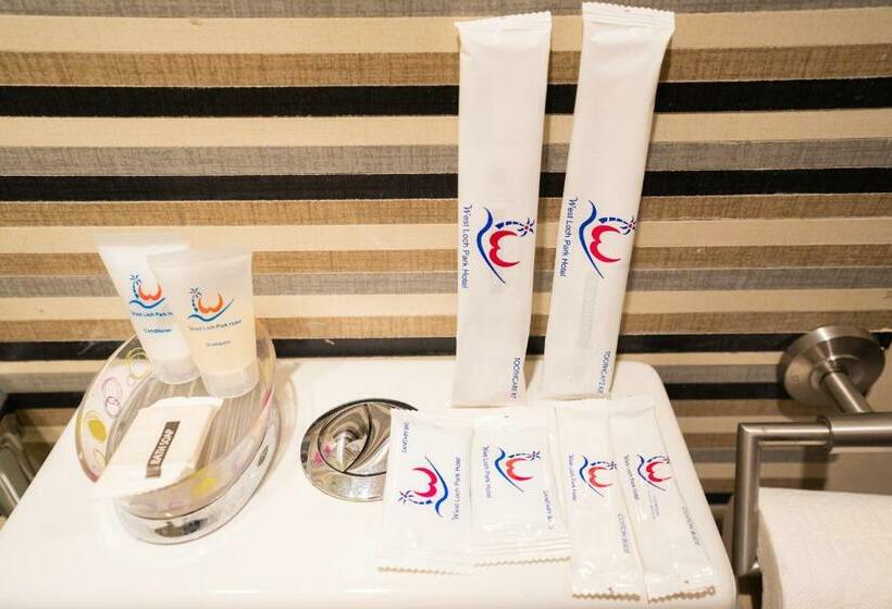 West Loch Park Hotel Vigan