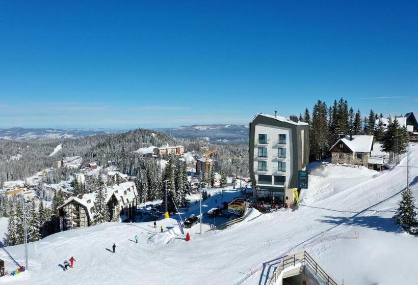 Aparthotel Rajska