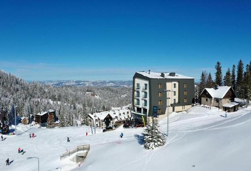 Aparthotel Rajska