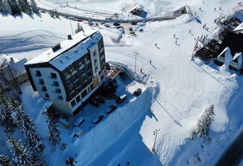 Aparthotel Rajska