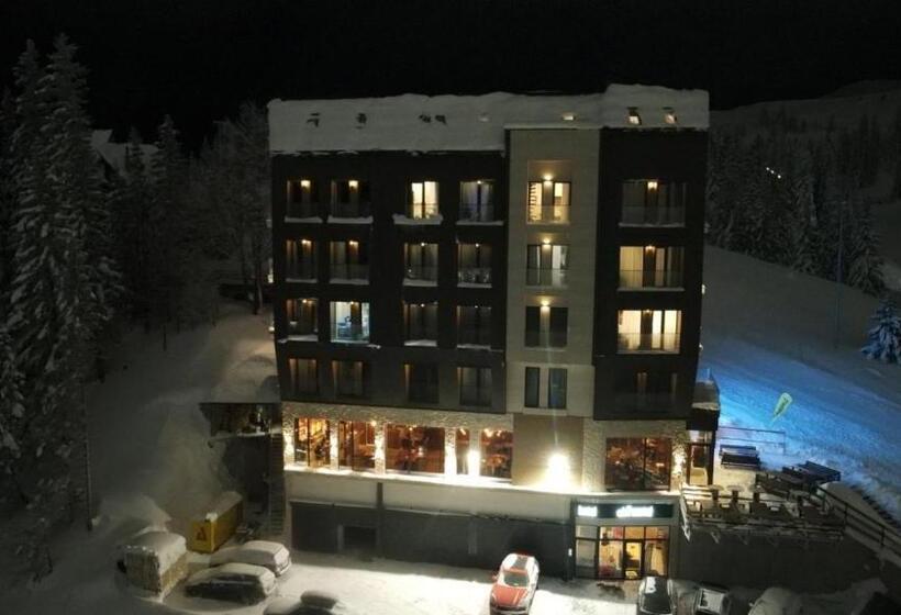 Aparthotel Rajska