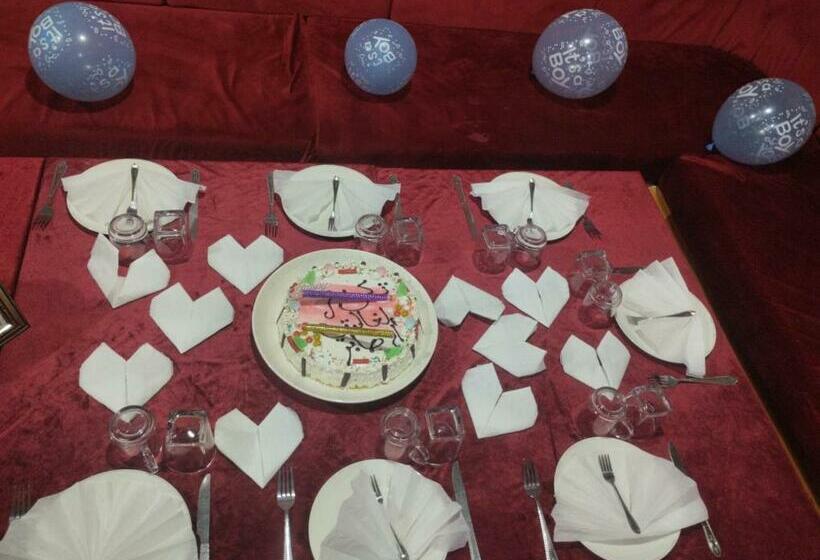 تختخواب و صبحانه Menzah Gite Rissani