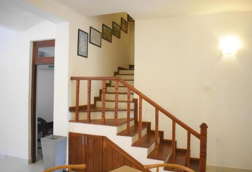 تختخواب و صبحانه Thisara Villas