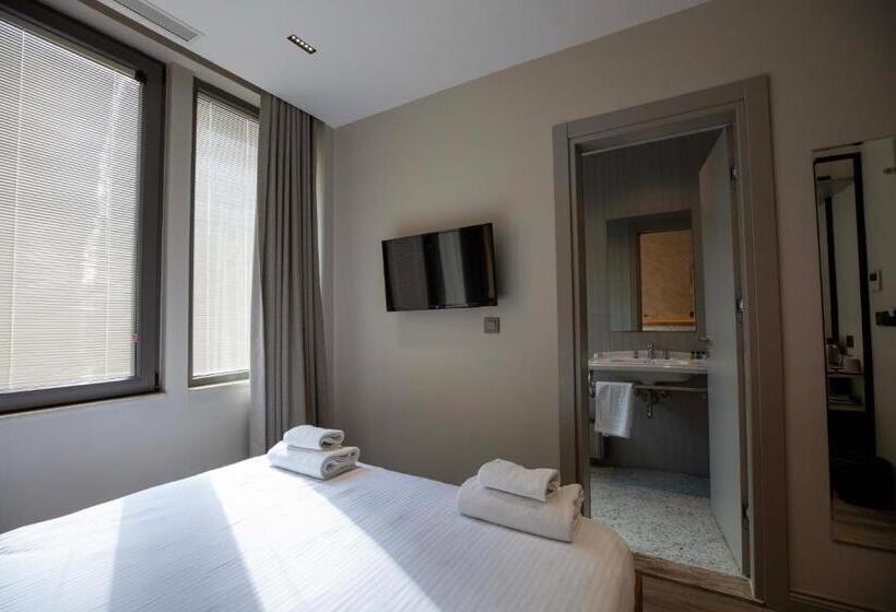 هتل 21 Rooms