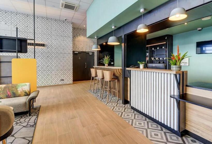 B&b Hotel Dijon Valmy Toison D Or