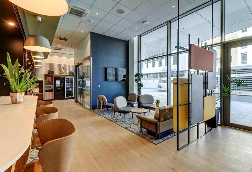 B&b Hotel Dijon Valmy Toison D Or