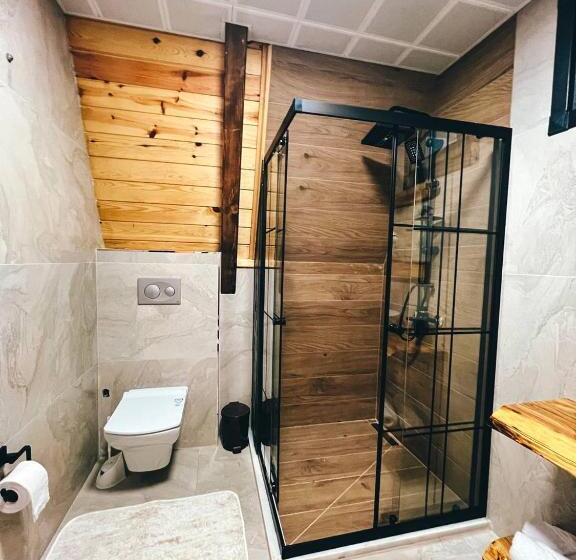 בית מלון כפרי Della Suit Bungalov