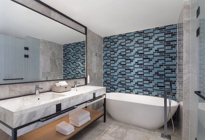هتل Fairfield By Marriott Huai An Downtown