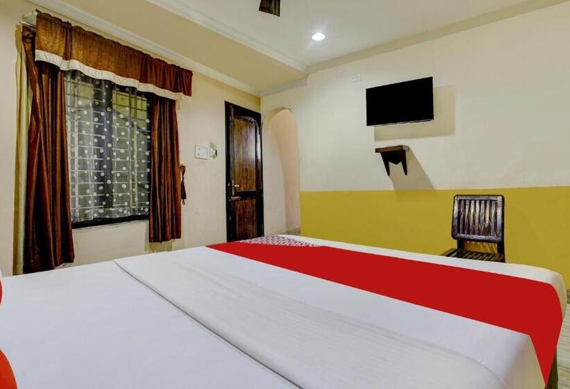 Отель Flagship Faris Tower Thekkady