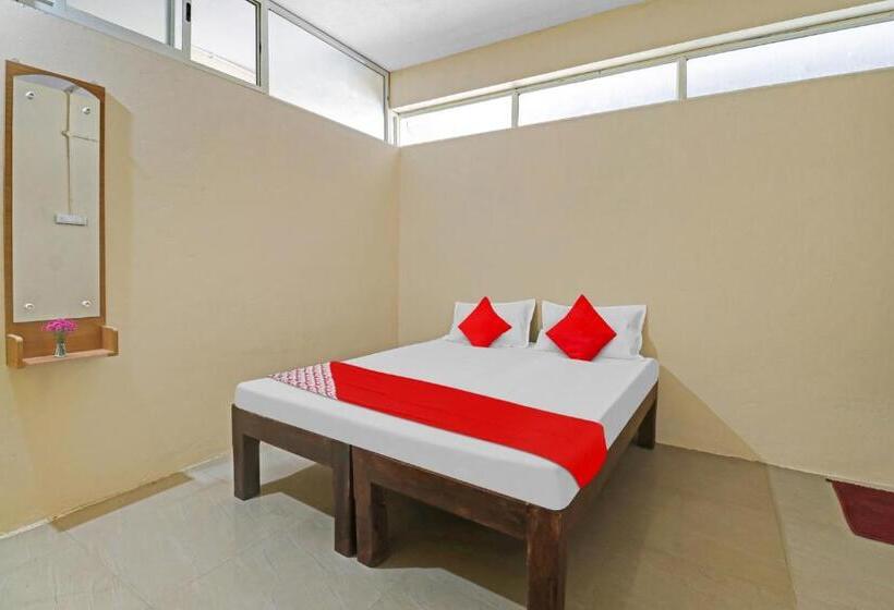 Hotel Flagship Sri Sai Boarding And Lodging