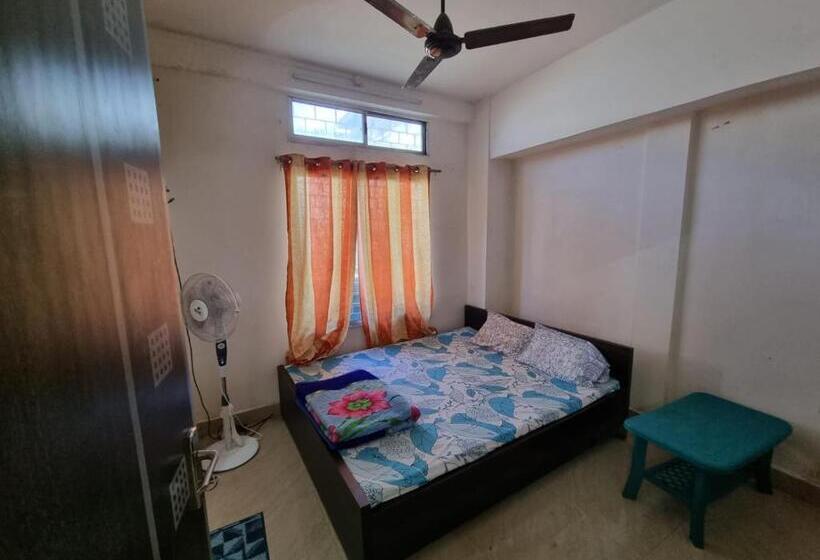 هتل The Economy Guesthouse