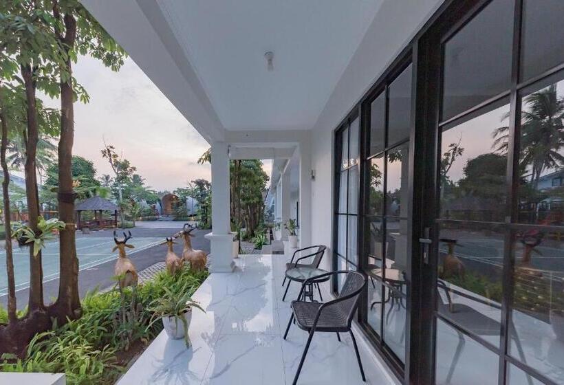 Urbanview Hotel Khayrizsan Tasikmalaya By Reddoorz