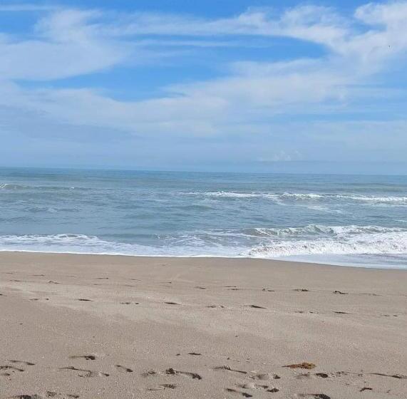 بنسيون Close To Beach