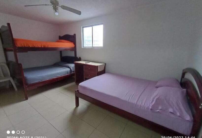 پانسیون Hostal Samary
