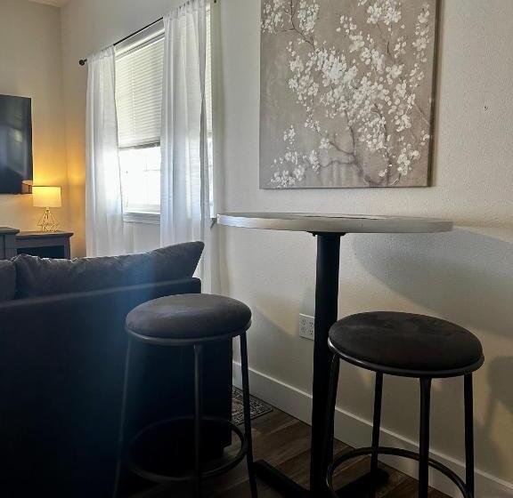 بنسيون Sonia S Guest Suite In Montesano Gateway To Olympic National Park