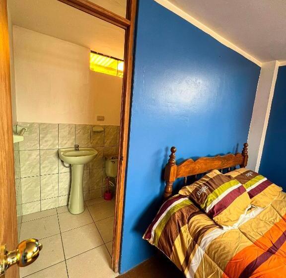 Tony Montaña B&b
