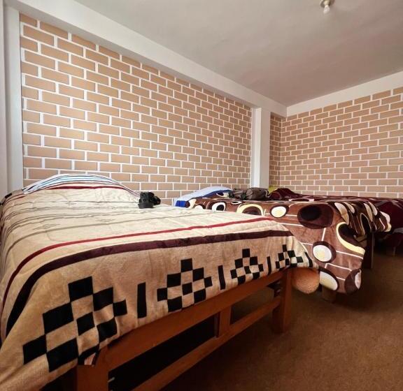 Tony Montaña B&b