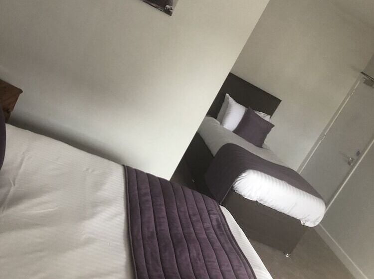 فندق صغير The Norfolk Arms, Chapeltown