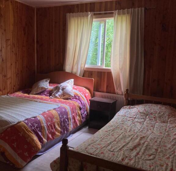 مبيت وإفطار Hostal Flor Del Meli