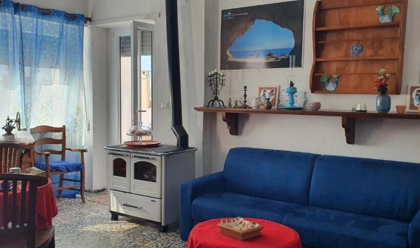 تختخواب و صبحانه Il Centrale Guest House