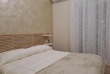 تختخواب و صبحانه La Fenice