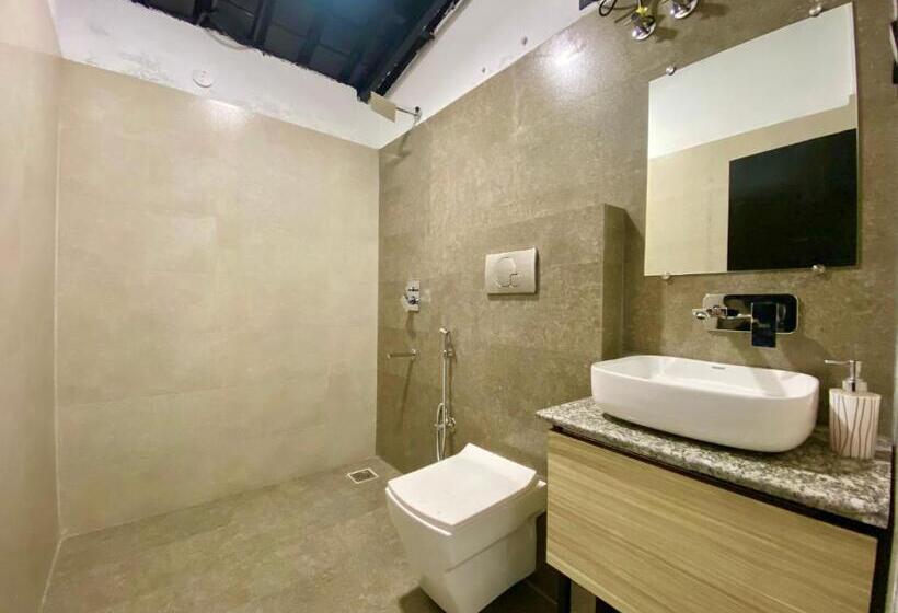 Albergue Euphoric River Resort