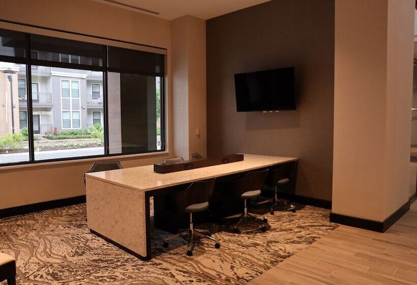 호텔 Embassy Suites By Hilton Alpharetta Halcyon